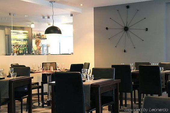 Brit Hotel Lorient Le Kerotel Restaurante foto